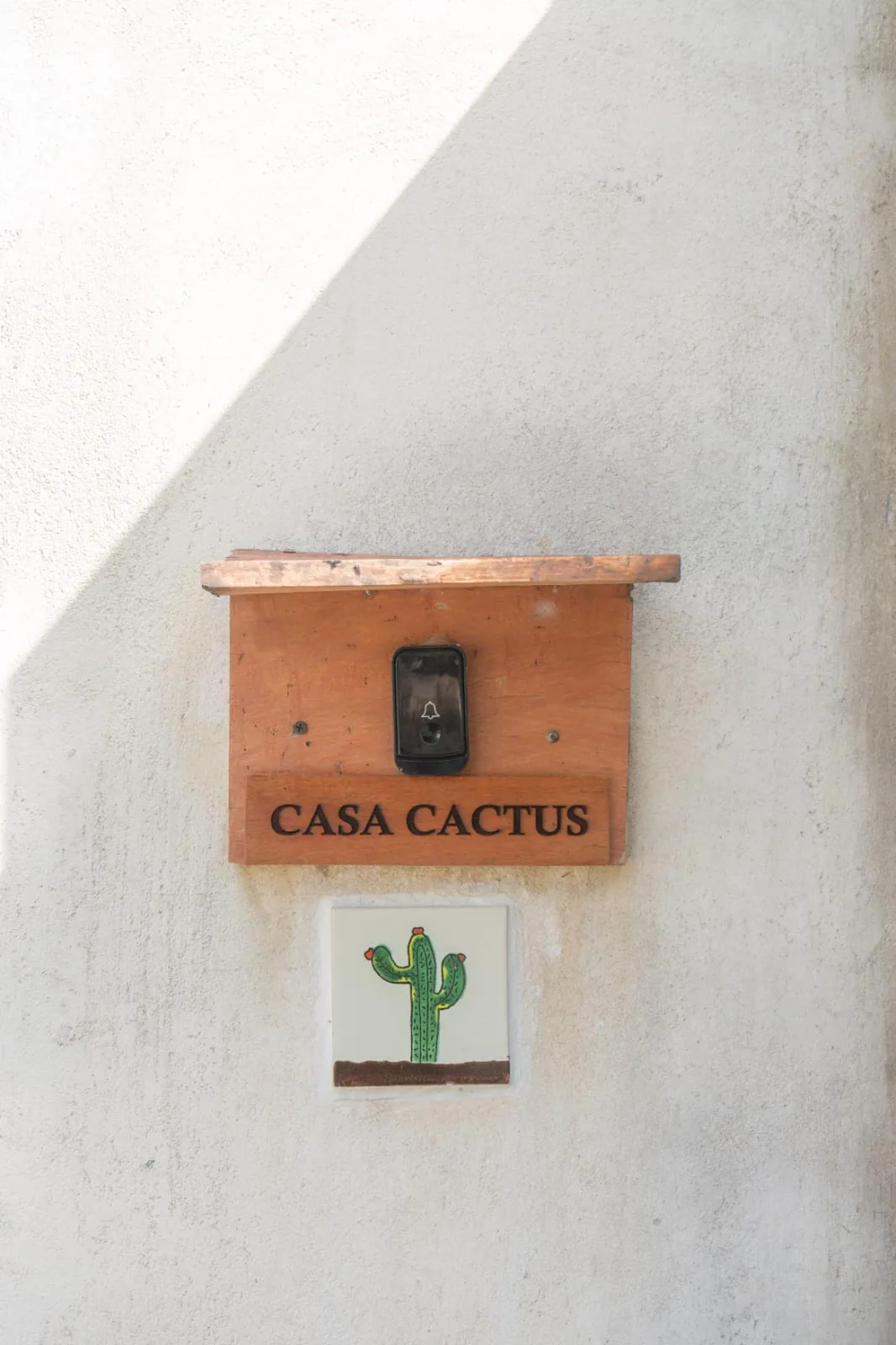 Casa Cactus doorbell sign with hand-painted cactus tile